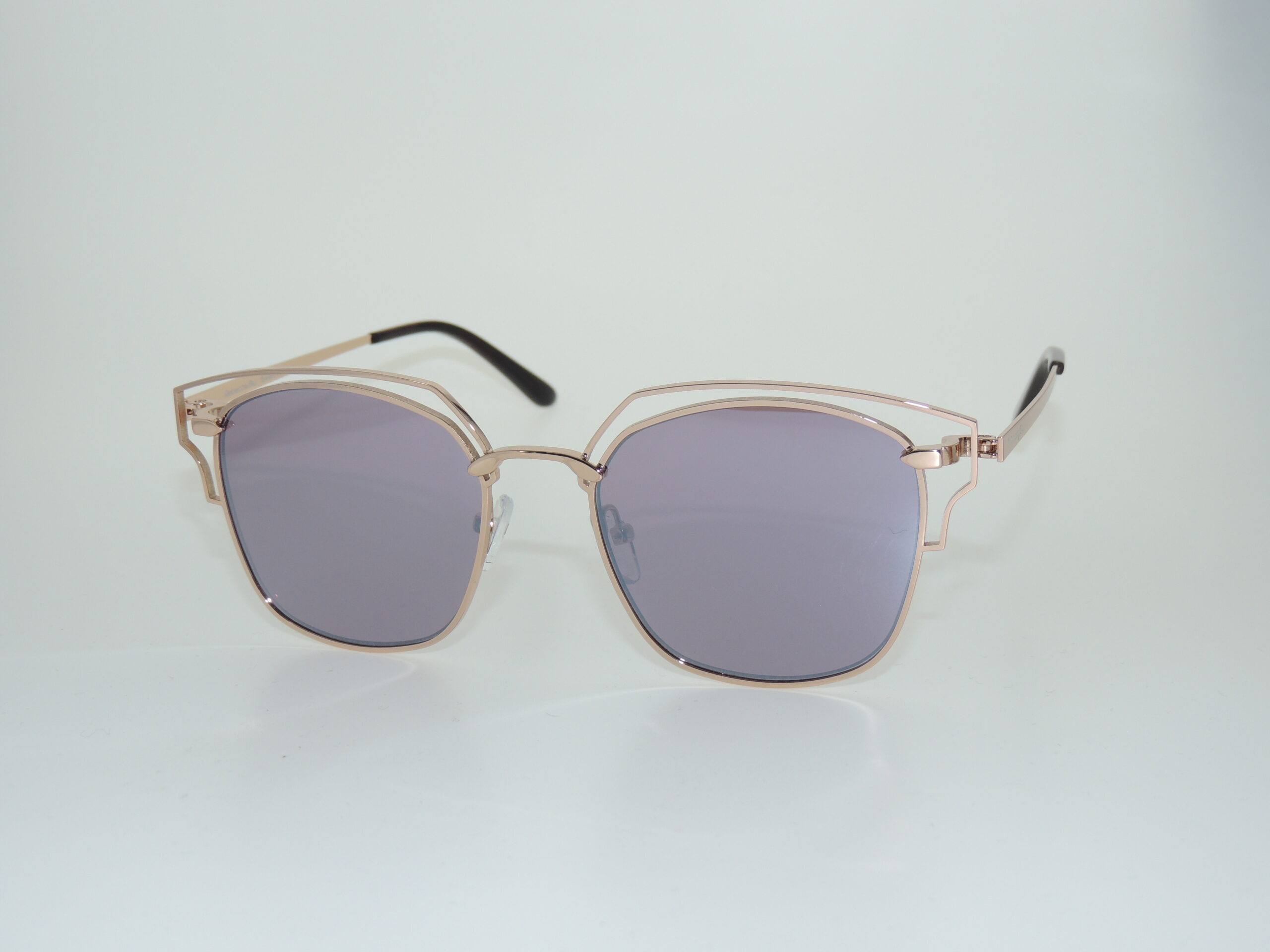 RB8659 RM01